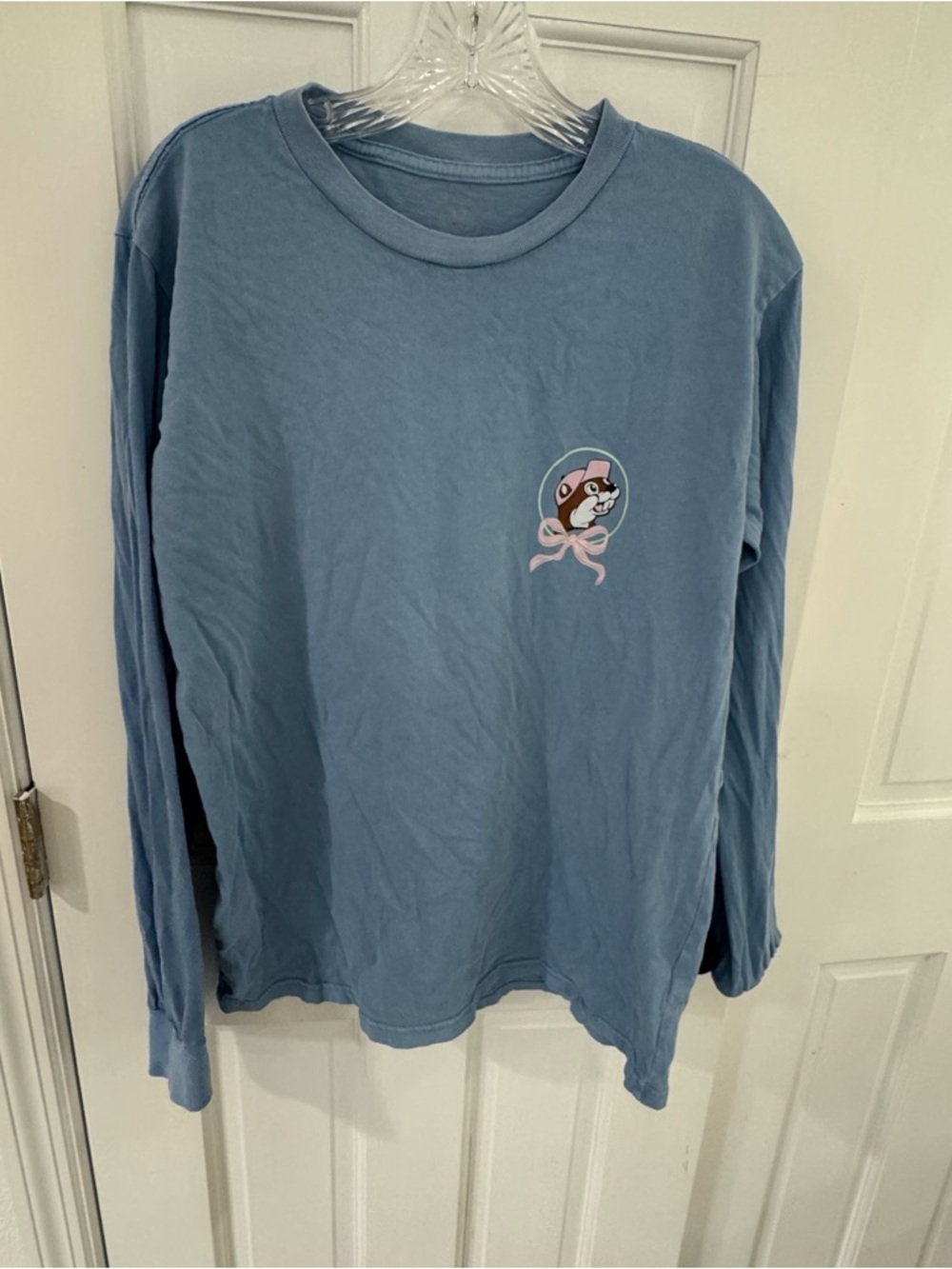 Buc-ee’s NWOT Long Sleeve Graphic Tee Blue‎ “Buc-ee’s Is Kinda My Thing” M